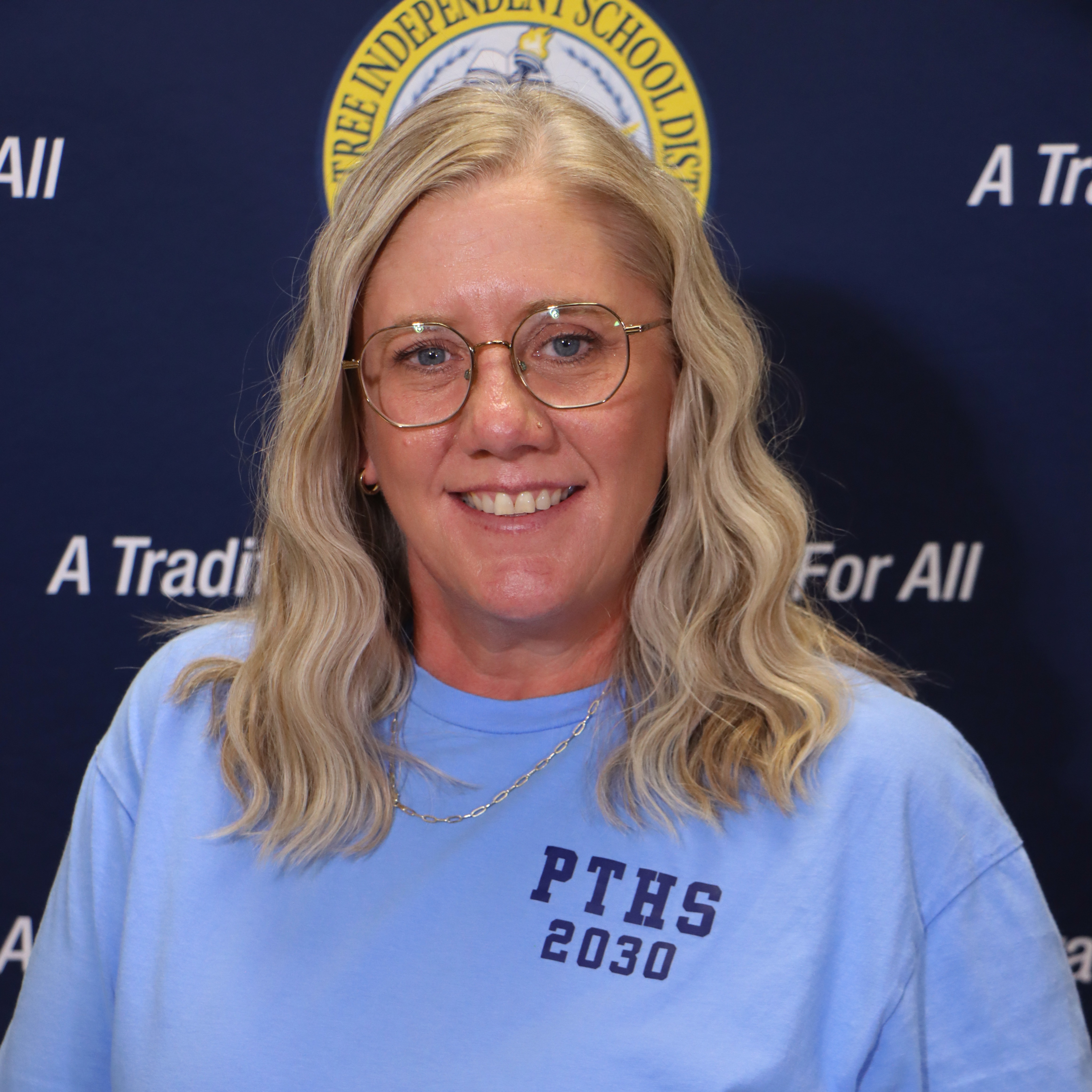 Lynn Hughes