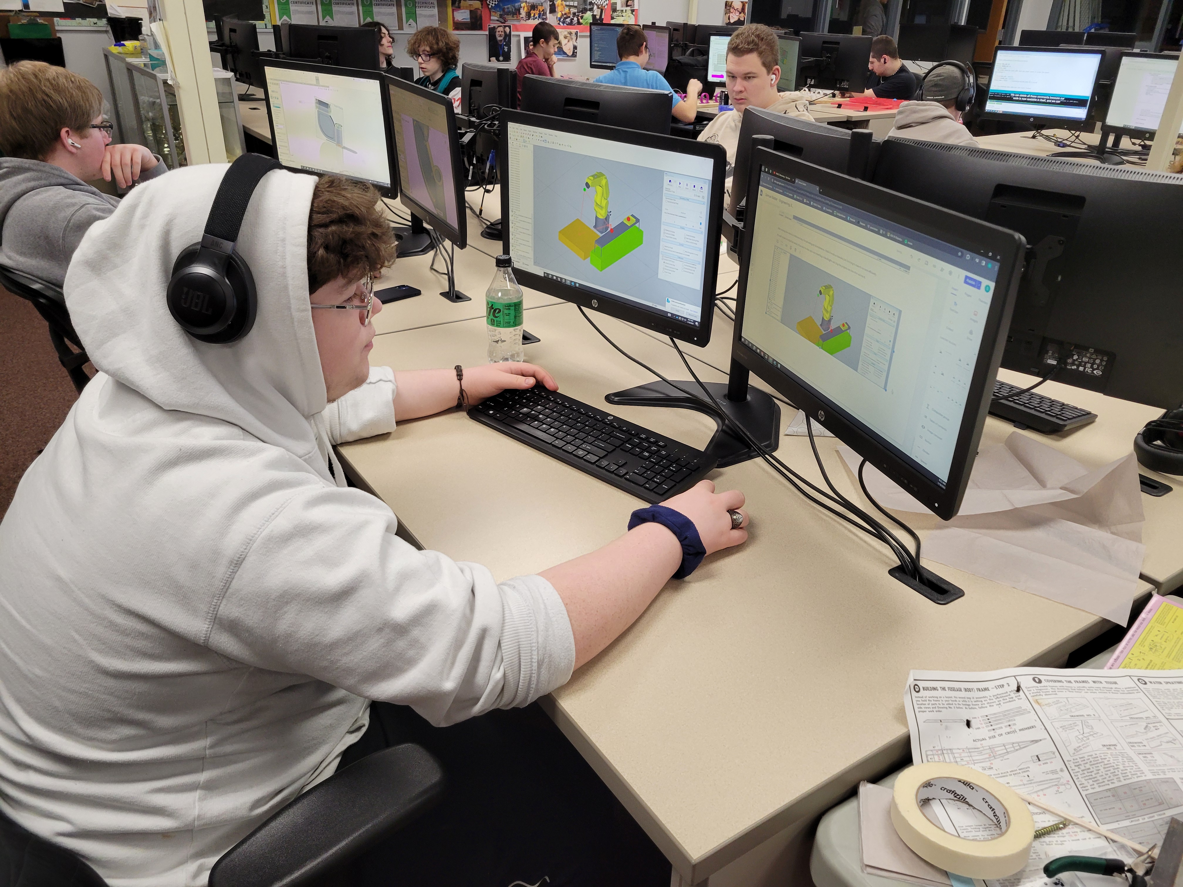 Samuel Balder, student, sitting at computer