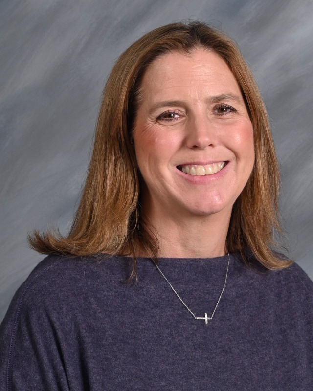 Portrait of Stacy Ezell