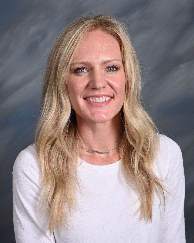 Portrait of Shelbie Trotnic