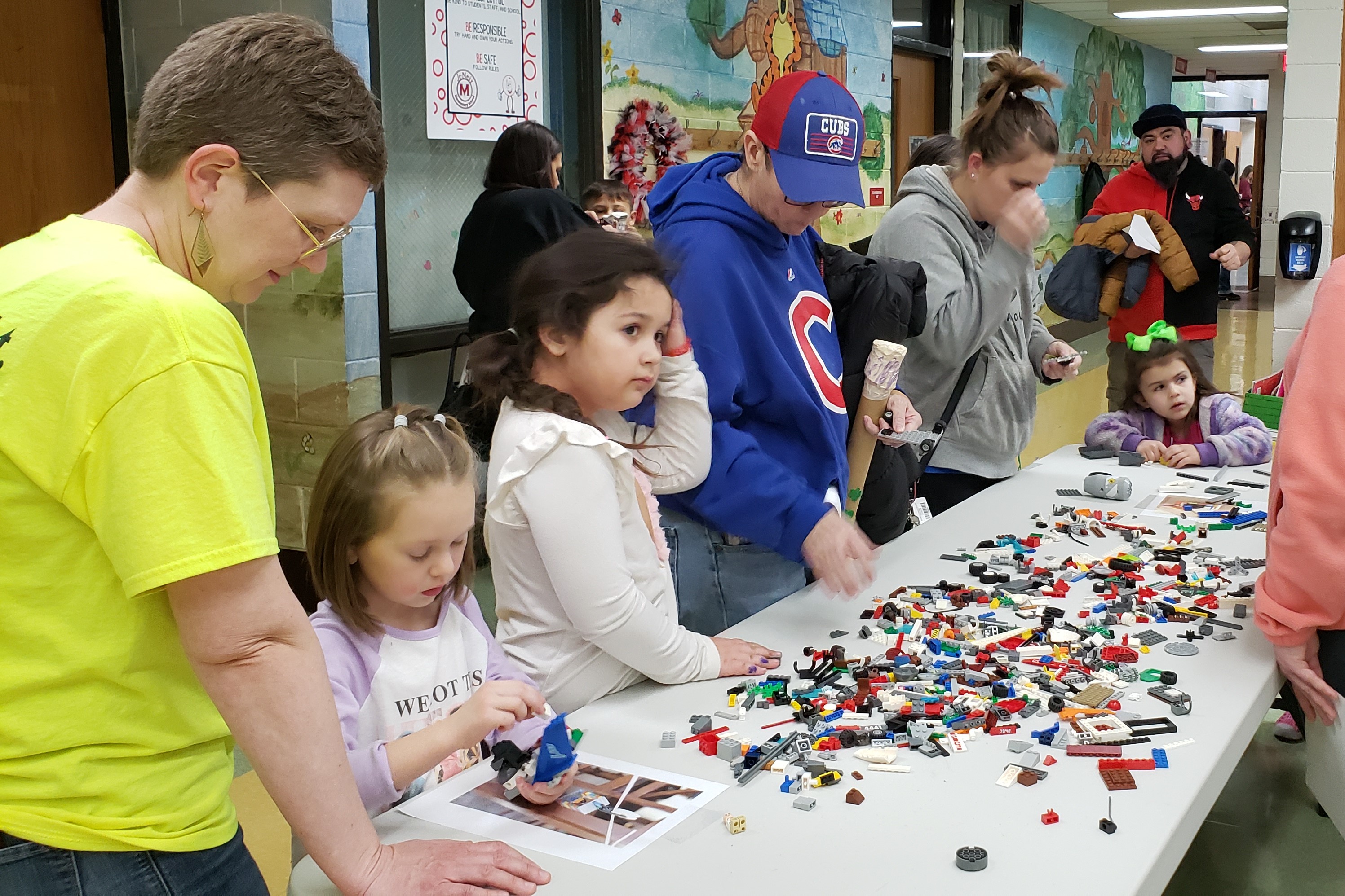 Students building with lego at STEM Night
