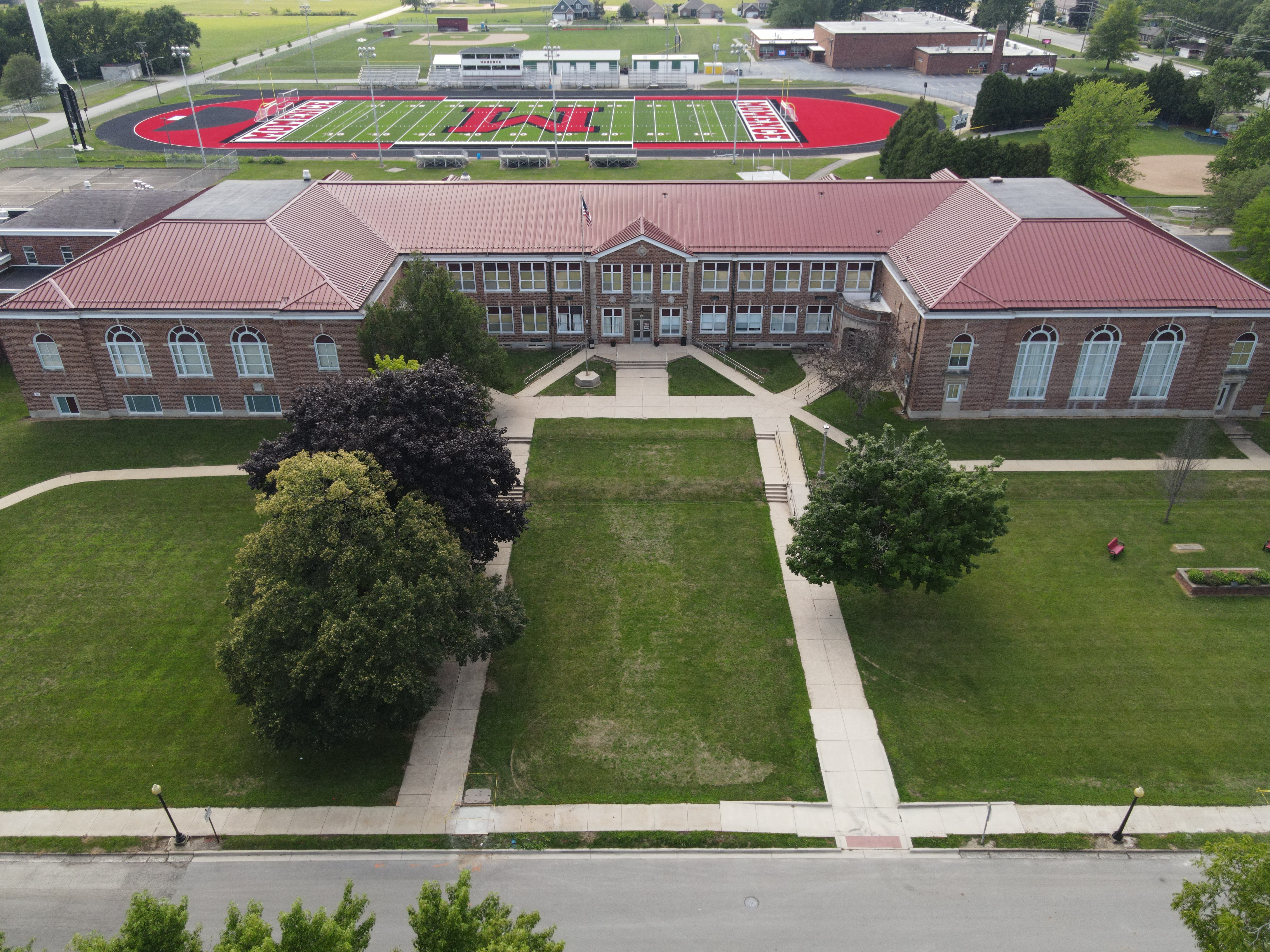 Aerial view of Momence High Schoo lwith athletic complex in the background