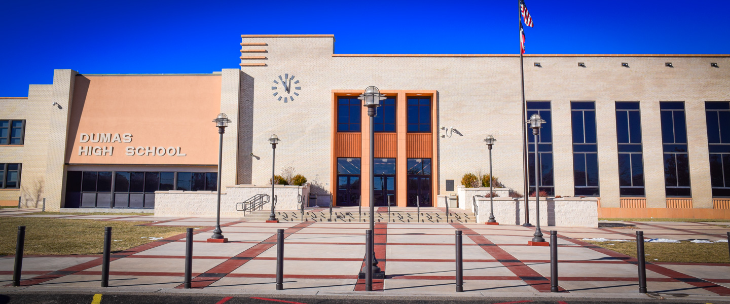 Picture on Dumas High School campus building