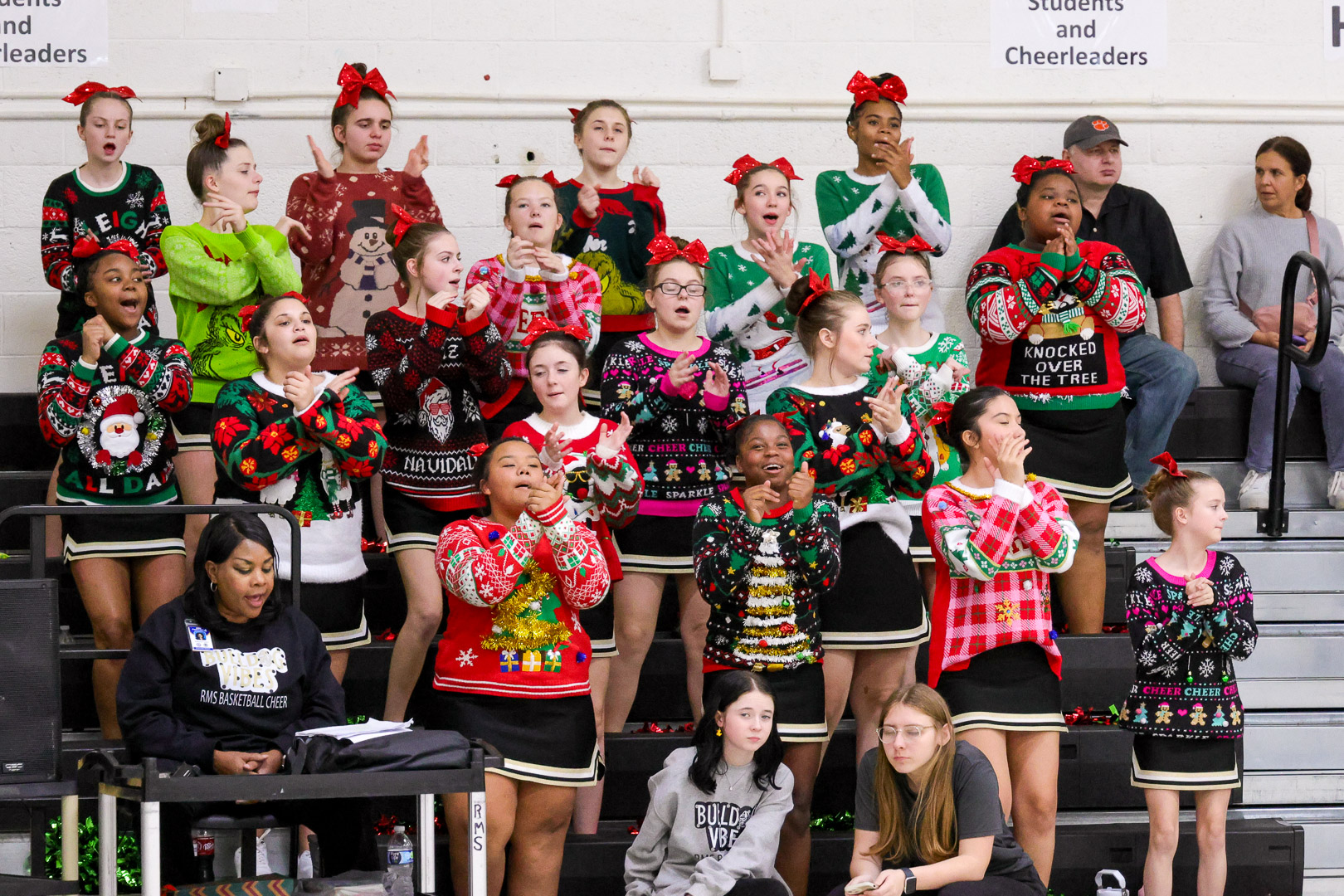 RMS Basketball Cheer