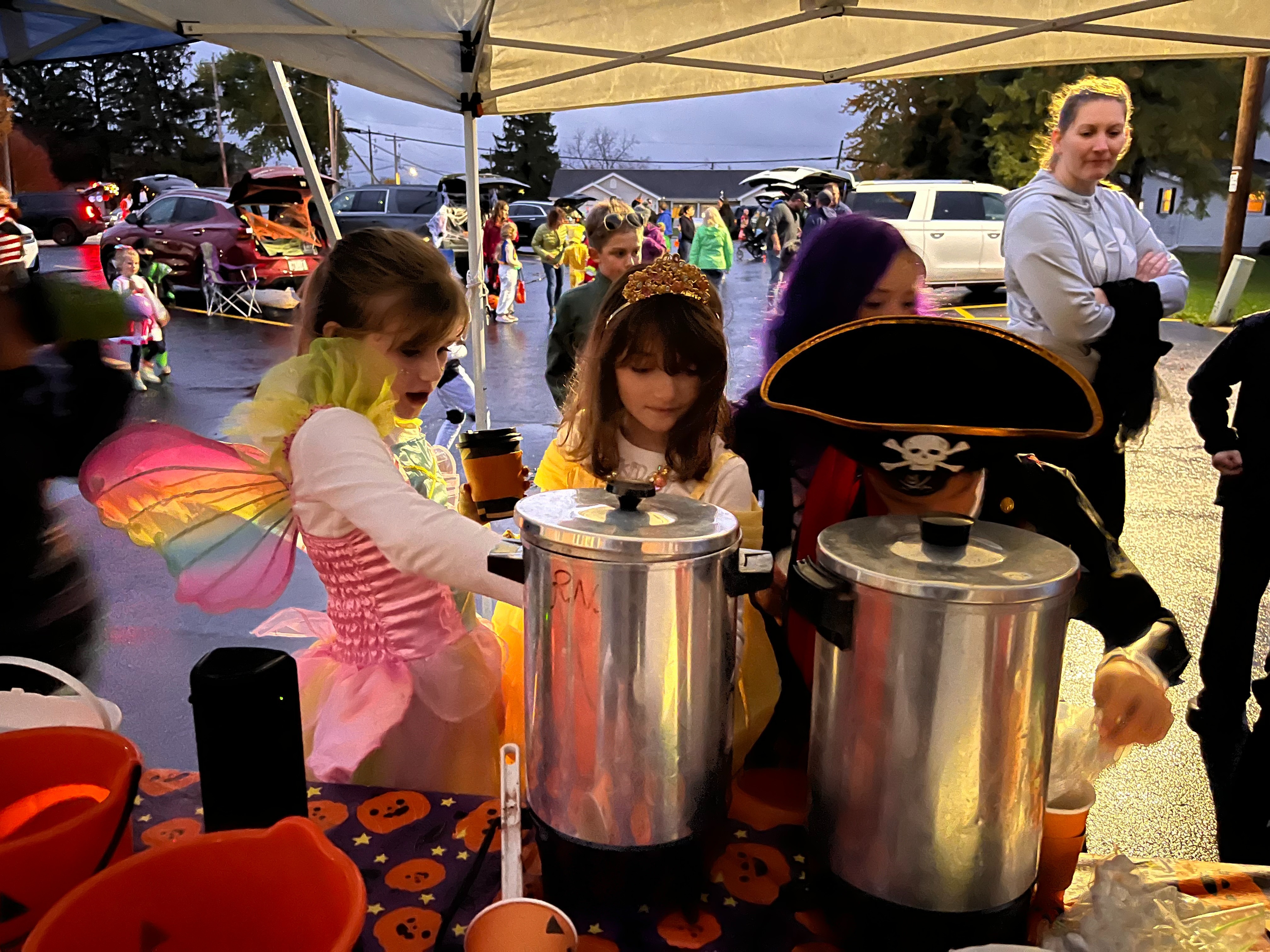 Trunk or Treat 2023 Hot Chocolate Photo