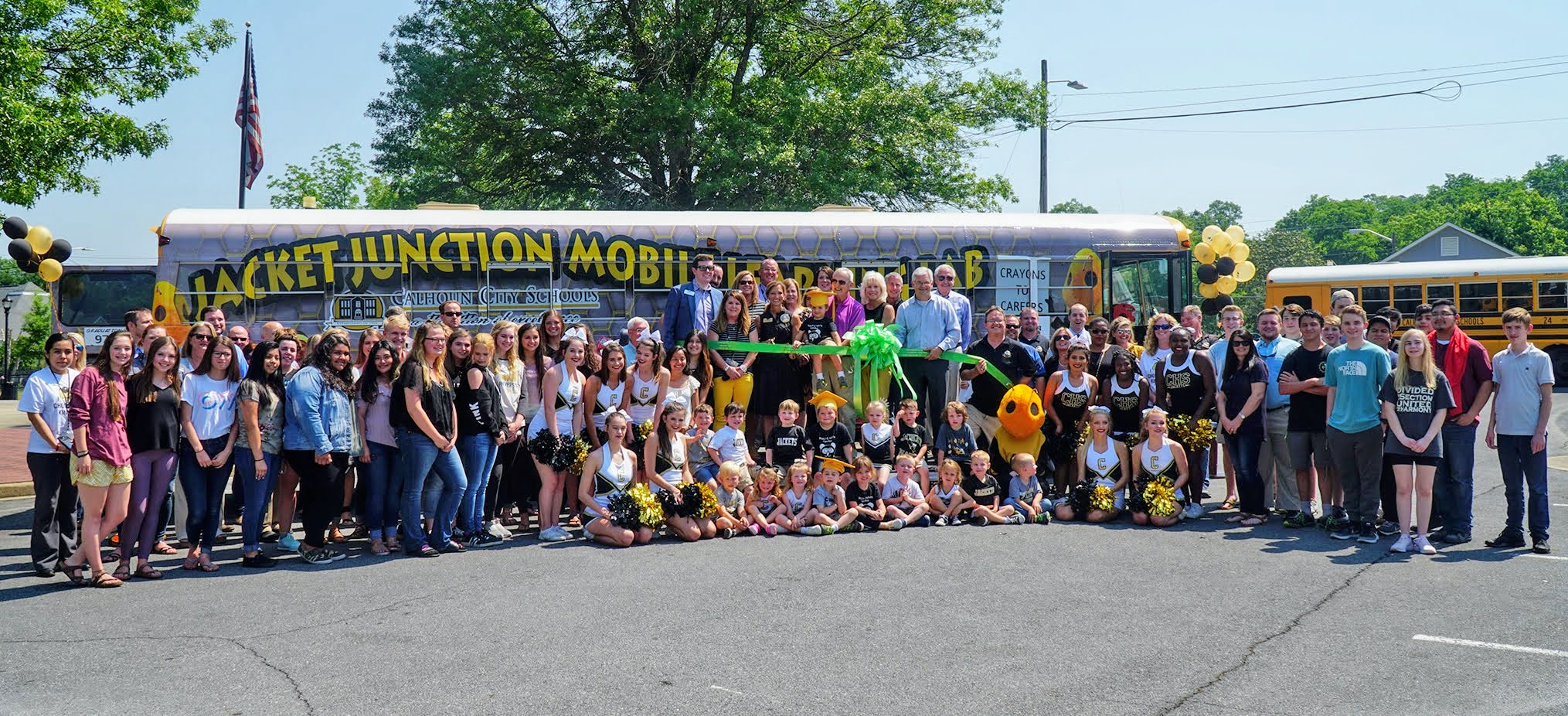 mobile learning - ribbon cutting