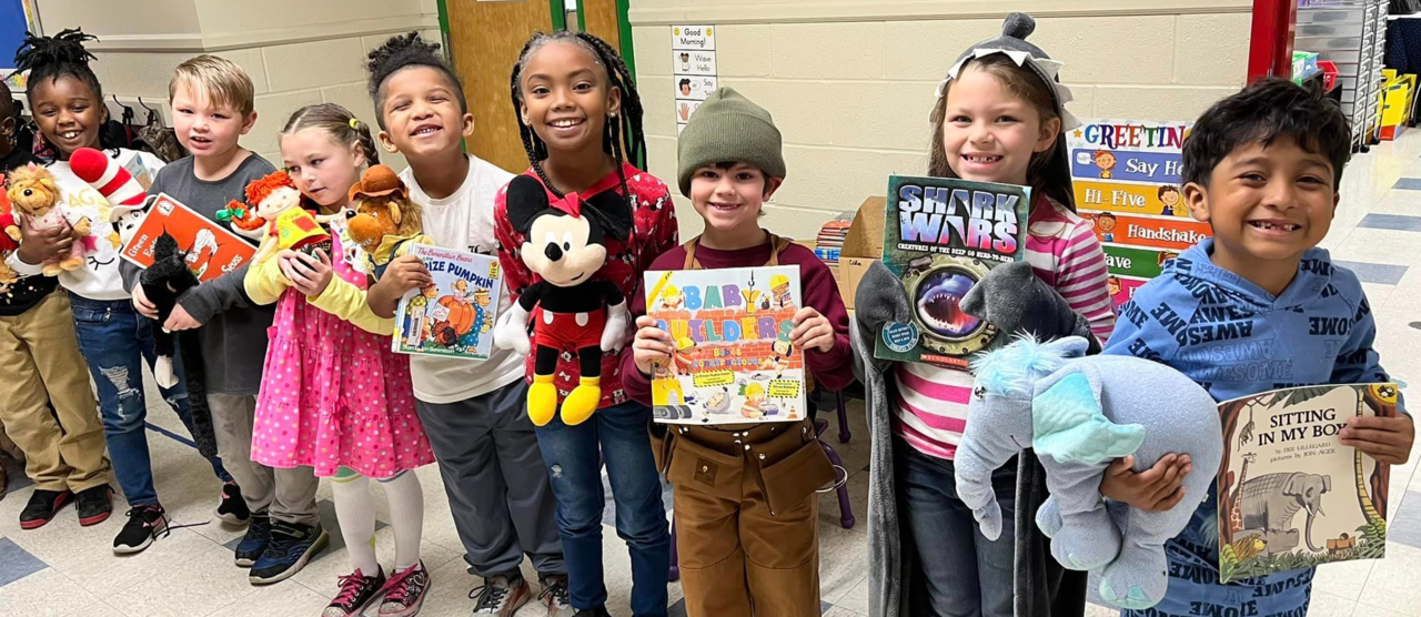 kids dressed up as book characters