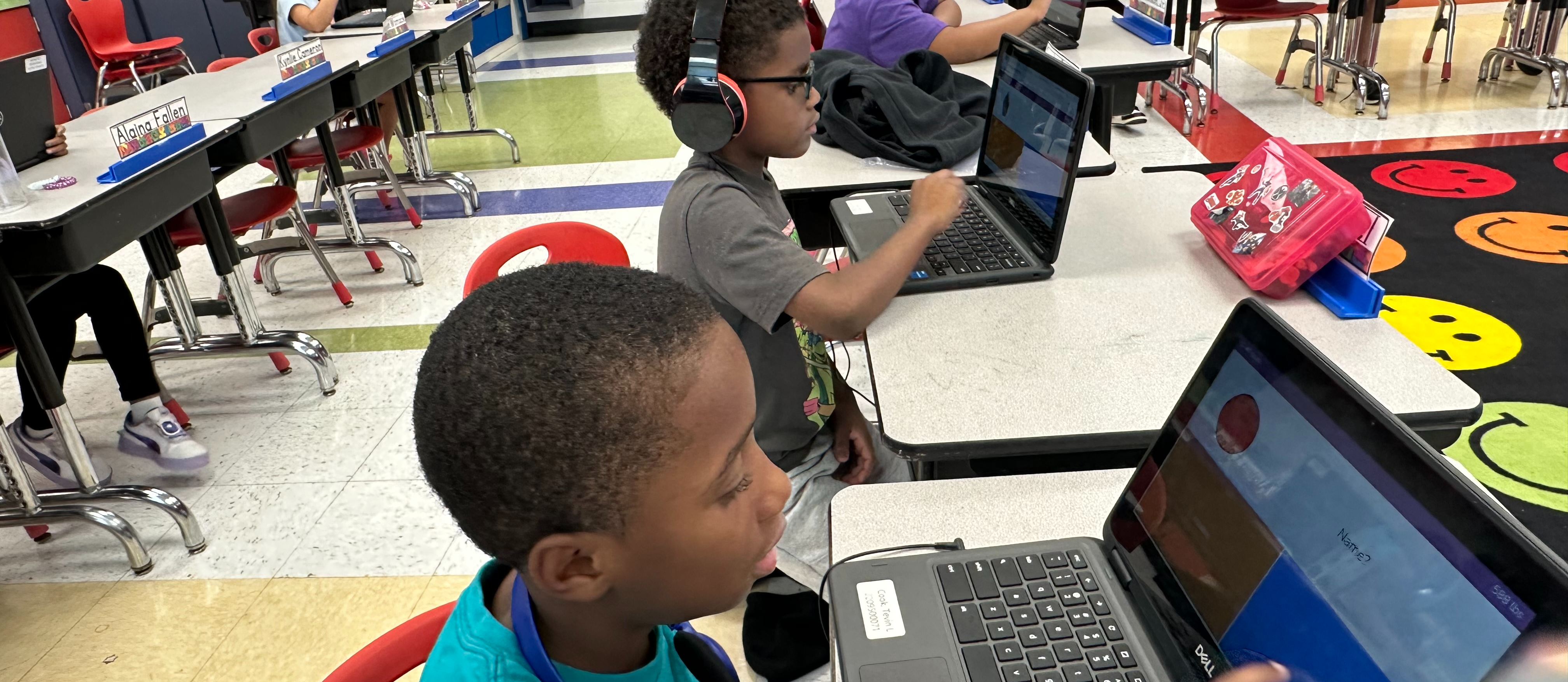 Ms. Crowder's first graders learn about 2d shapes using Blooket