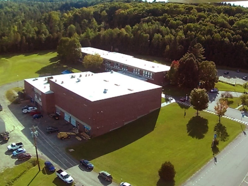 photo of albany community school exterior