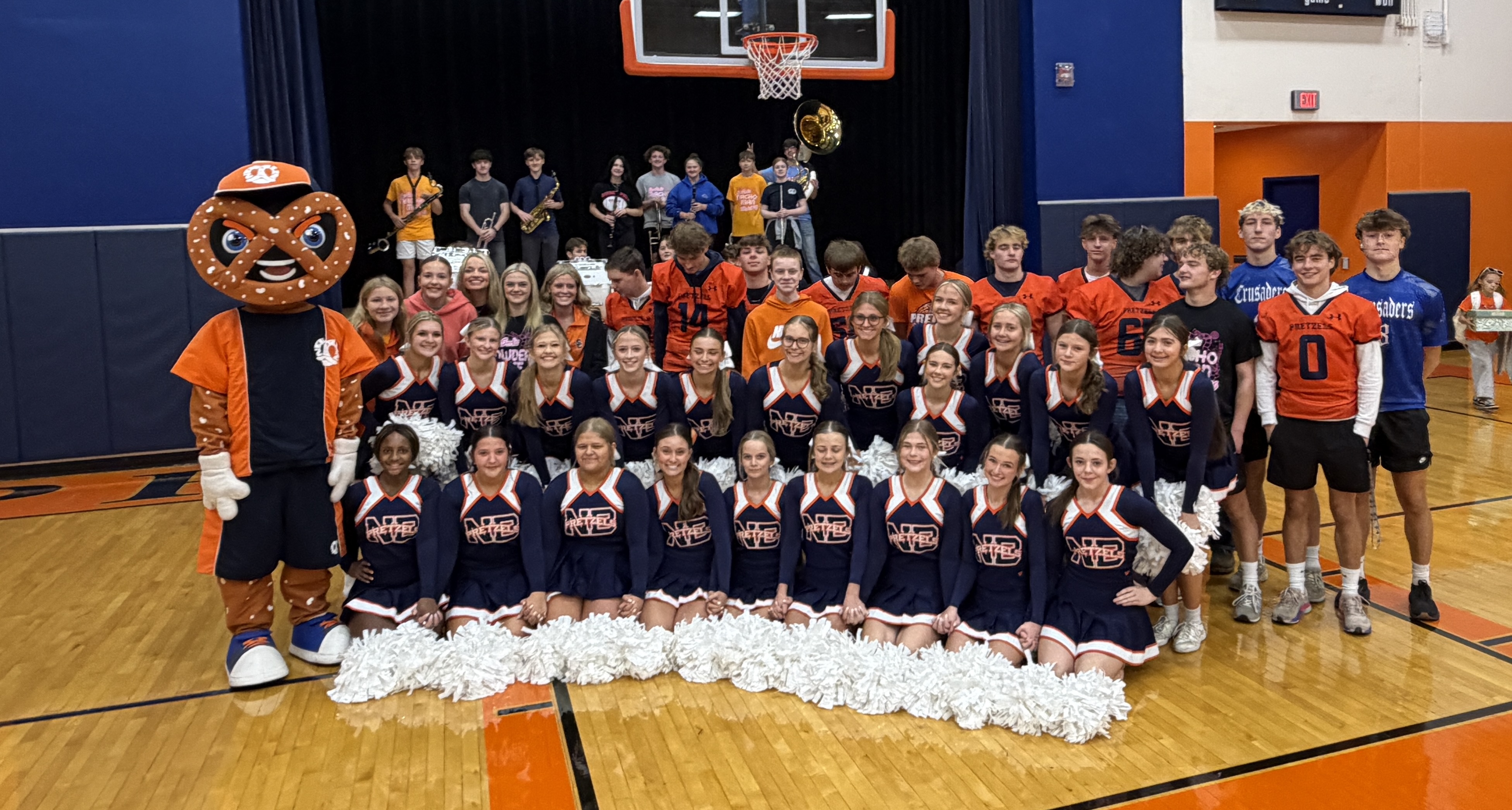 Homecoming students