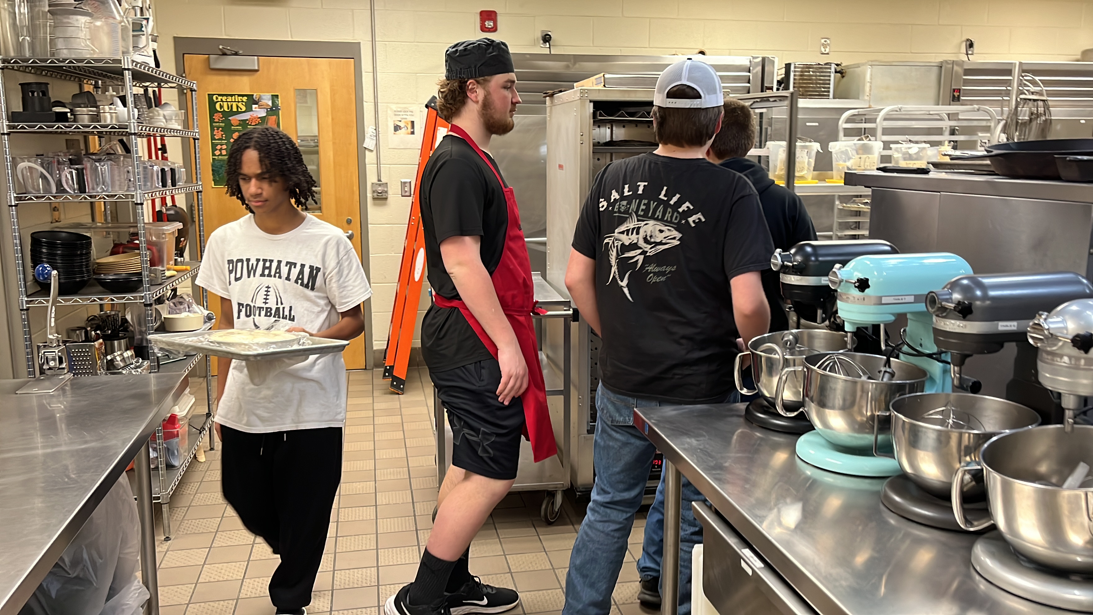 students cooking