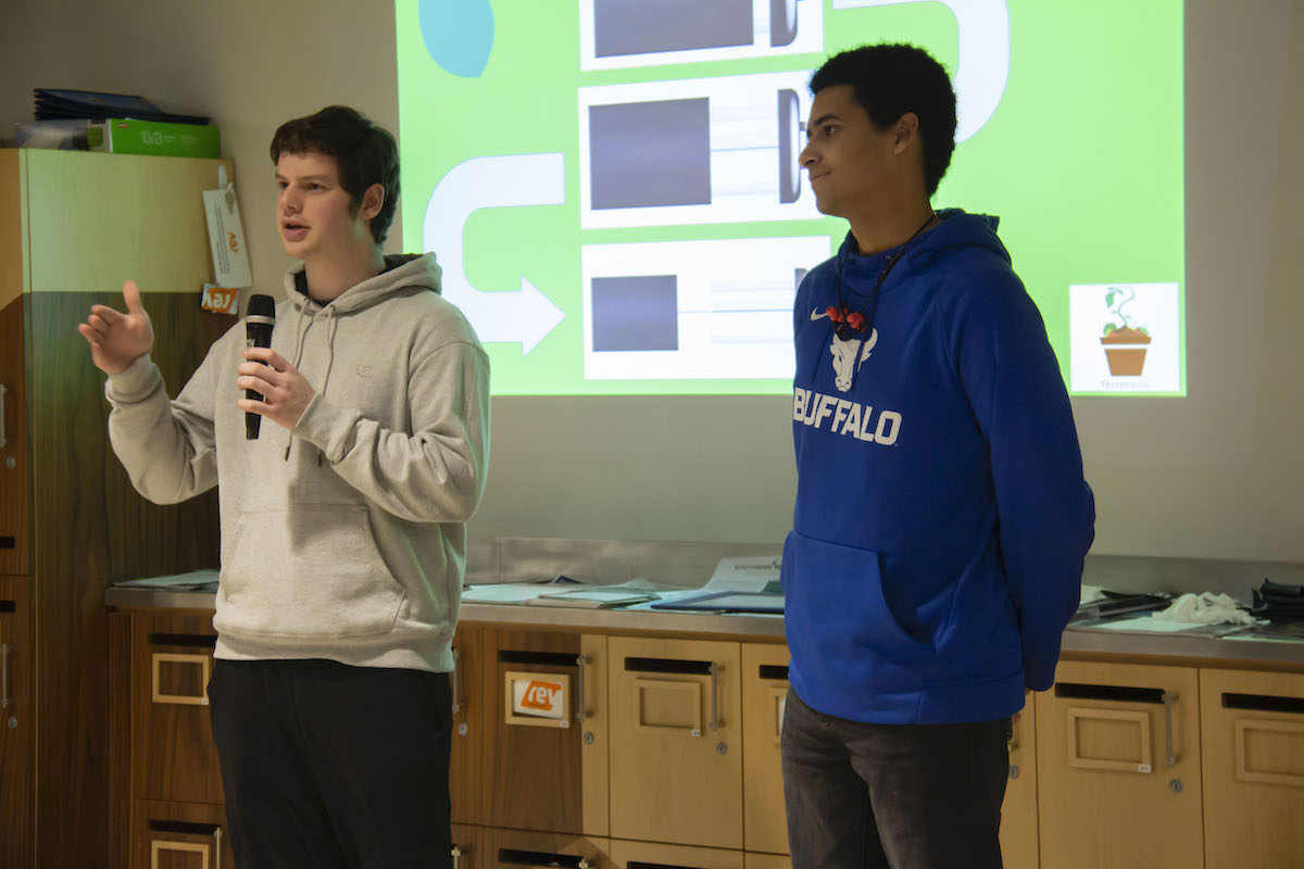 Students presenting a powerpoint