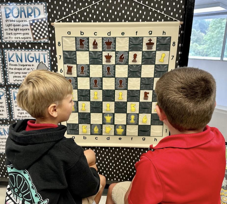 GATES students playing a game of chess