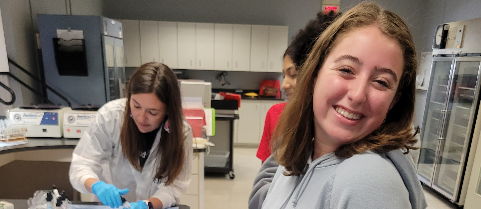 Biomed students at WKRBC