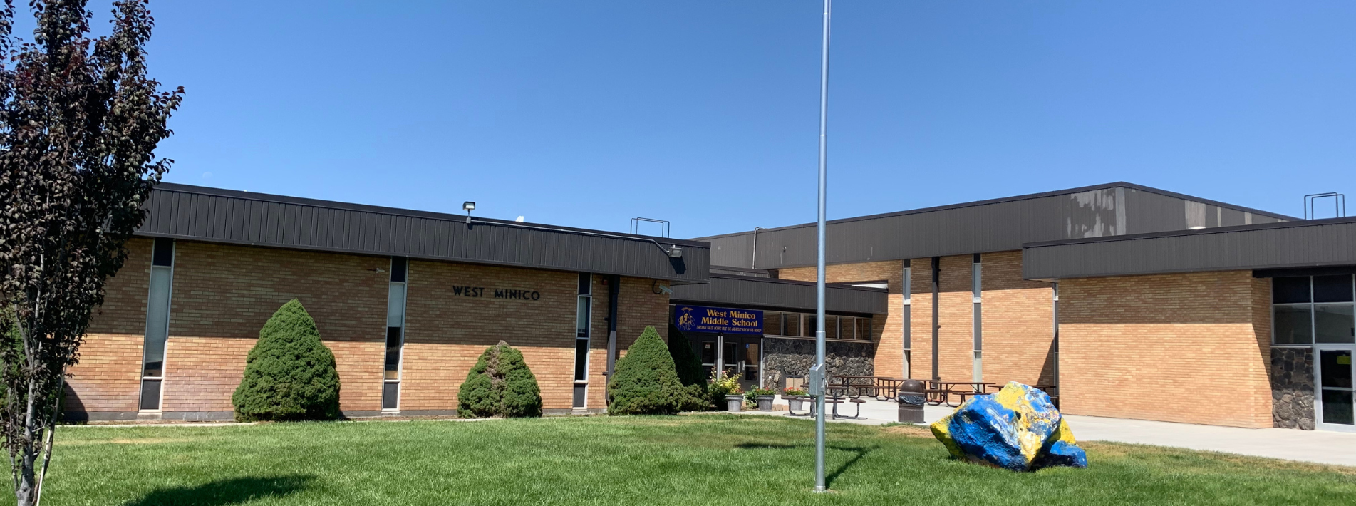 Outside view of West Minico Middle School