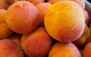 Peaches