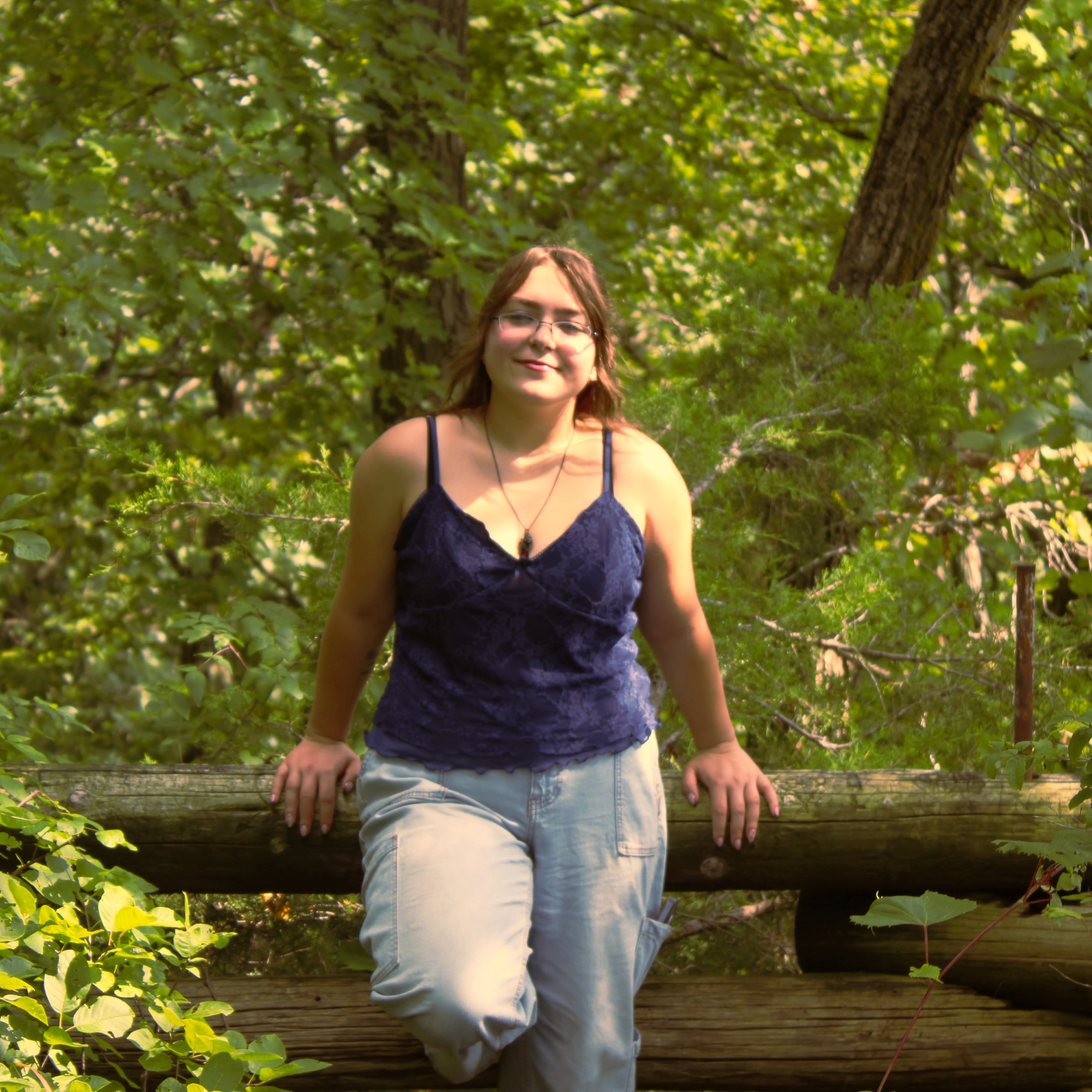 Destiny Haun Senior pic in forest