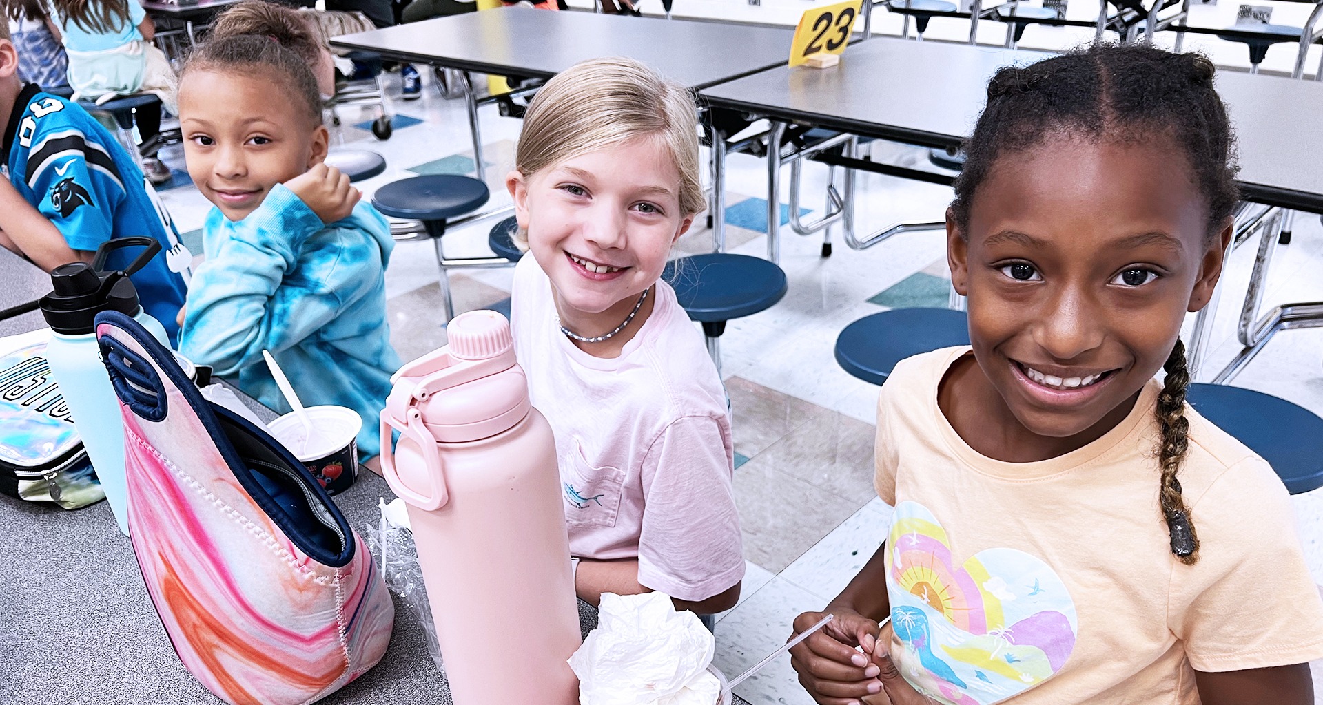 Students in lunch
