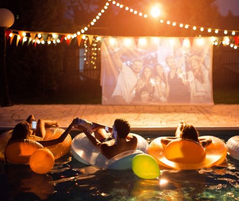 dive in movie night