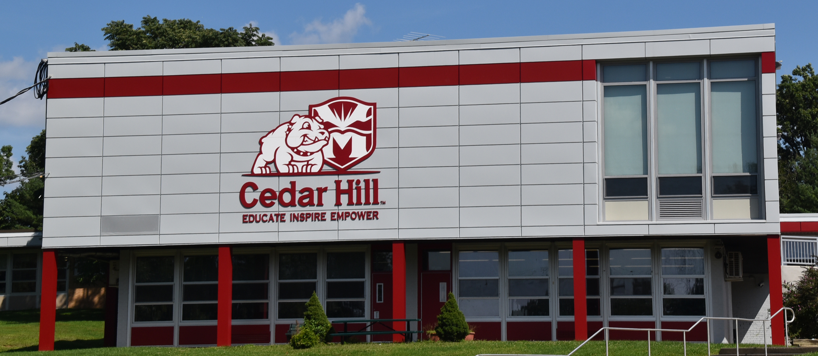 Cedar Hill Elementary Scholl building