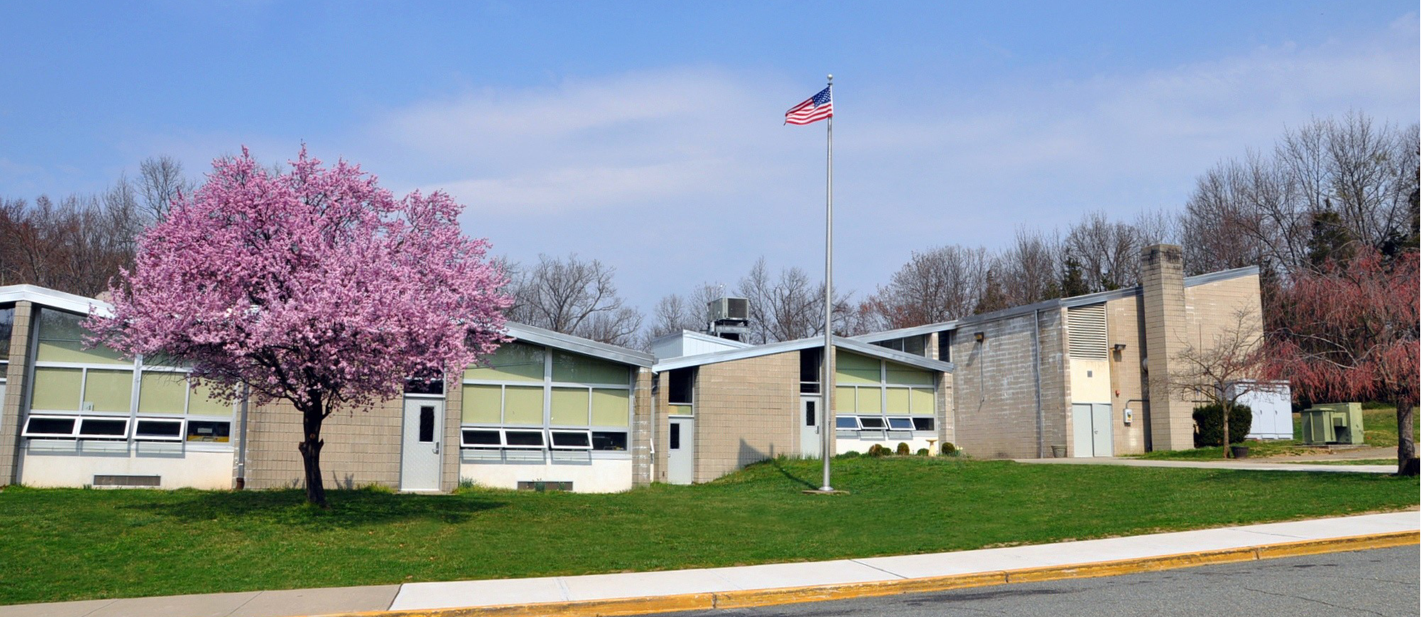 Hilldale Elementary School building