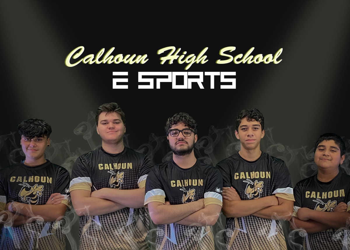 CHS eSports team photo