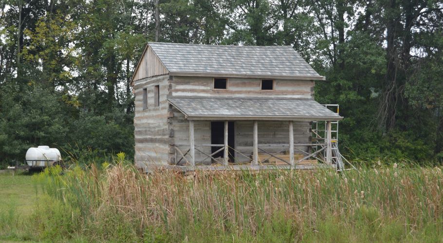 dapper hoover cabin