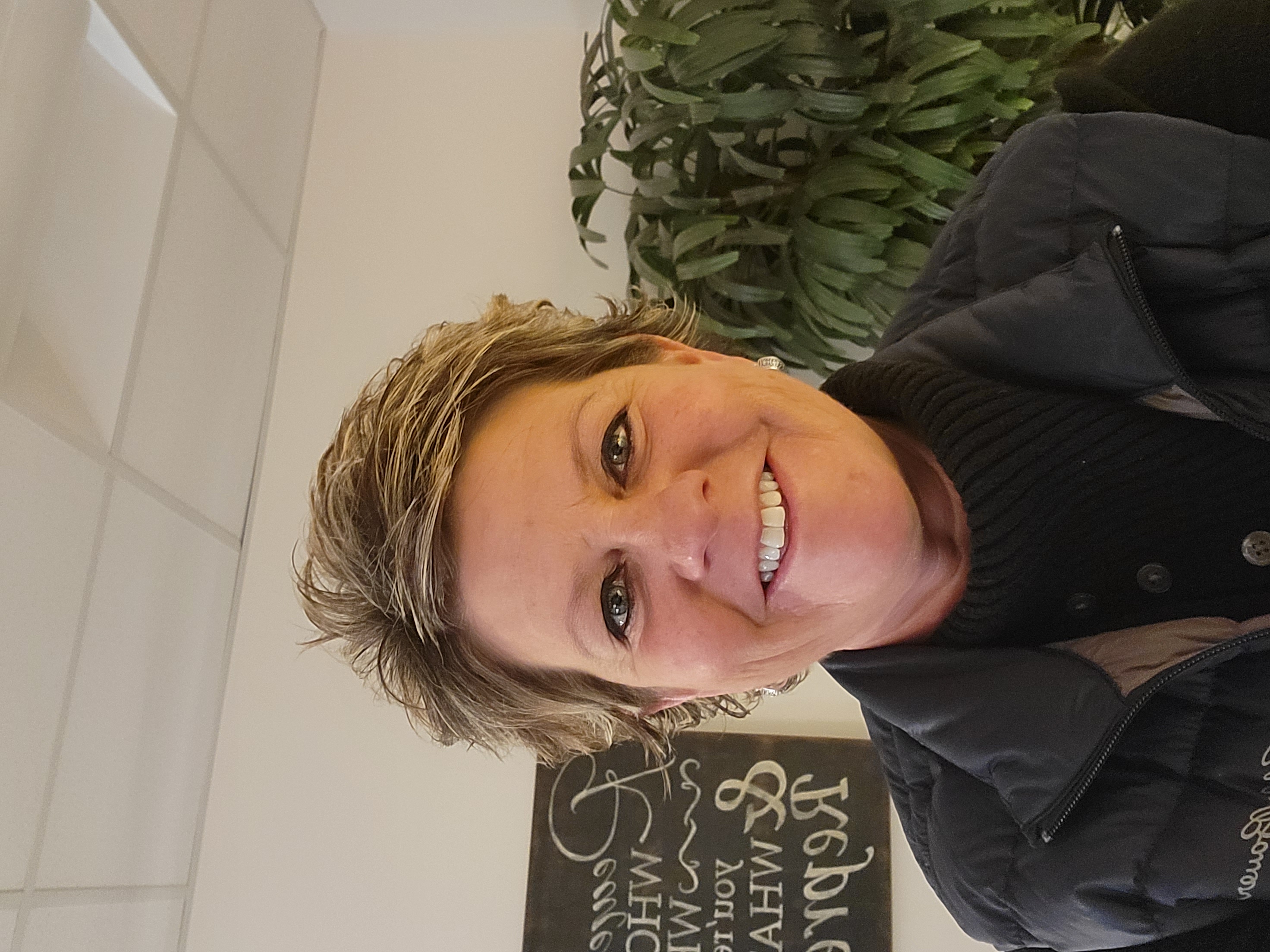 Picture of Carolyn Long