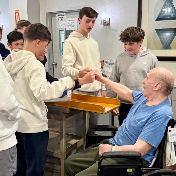 NJHS Visits Living Legends