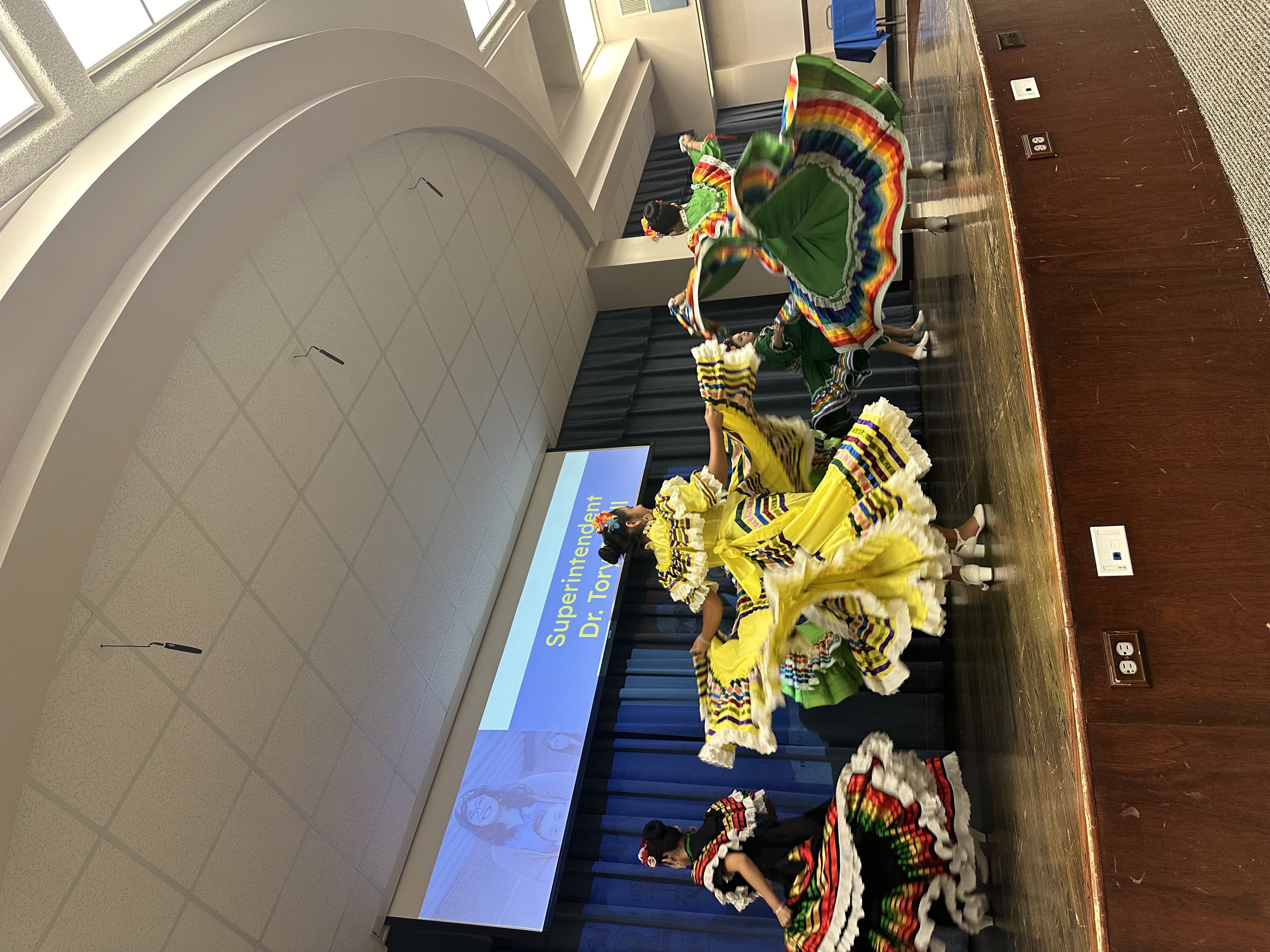 Folklorico