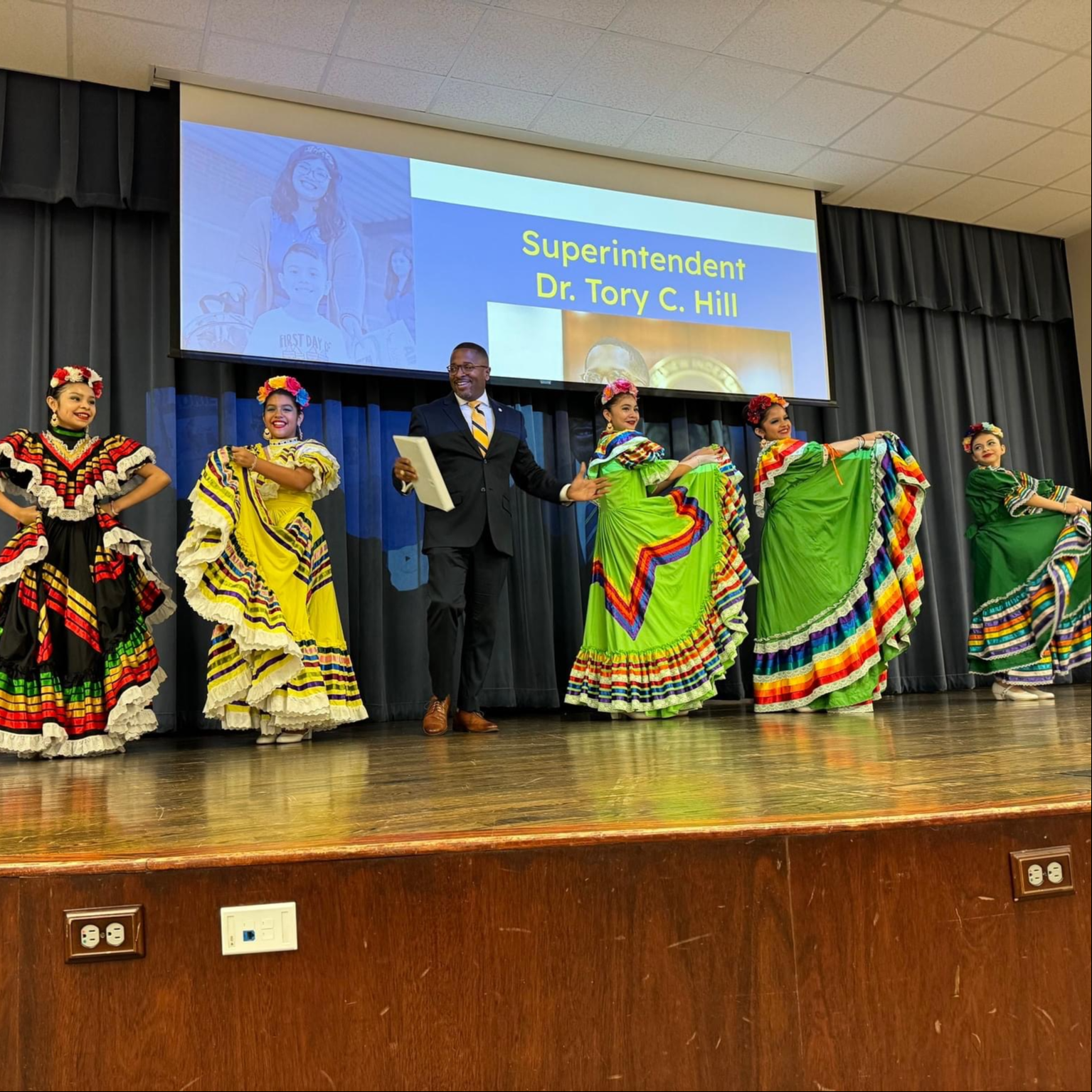 Folklorico
