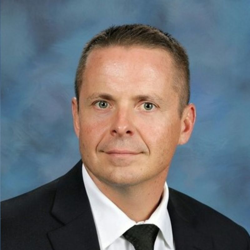Headshot of Dr. Stephen Hackett