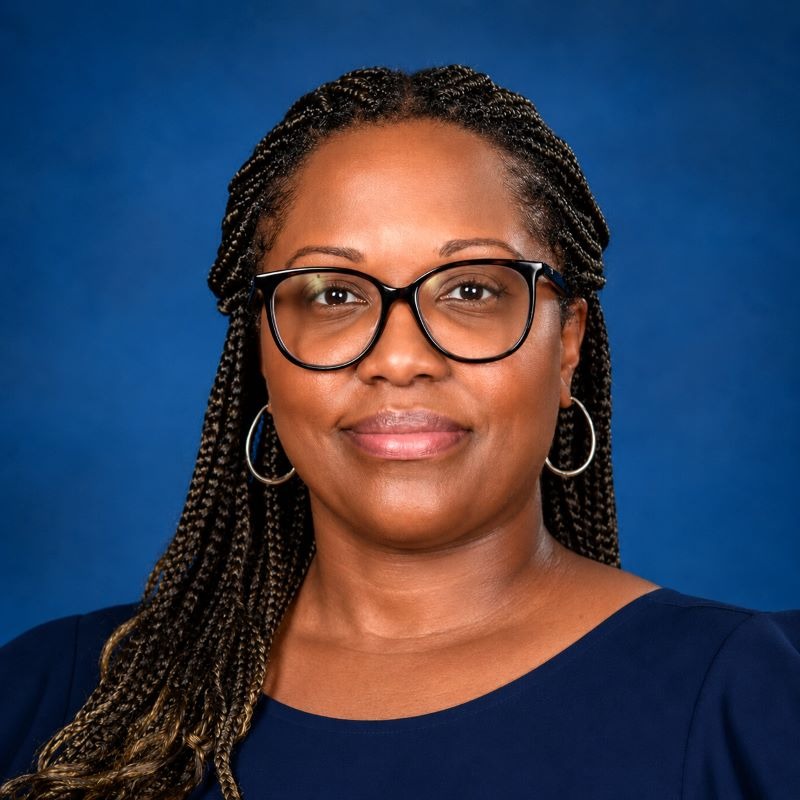 Portrait of Leslie Jones