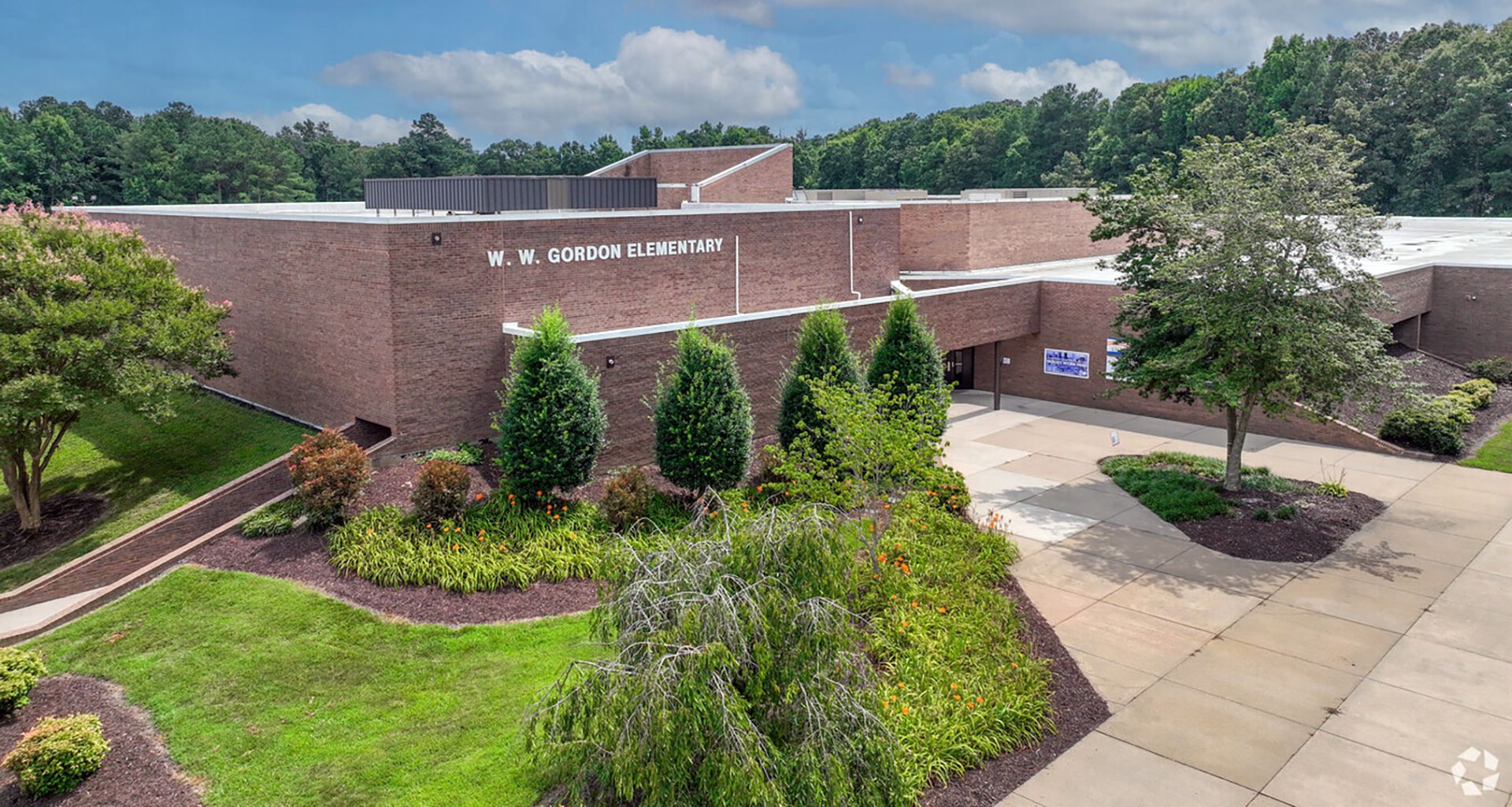 photo of school building