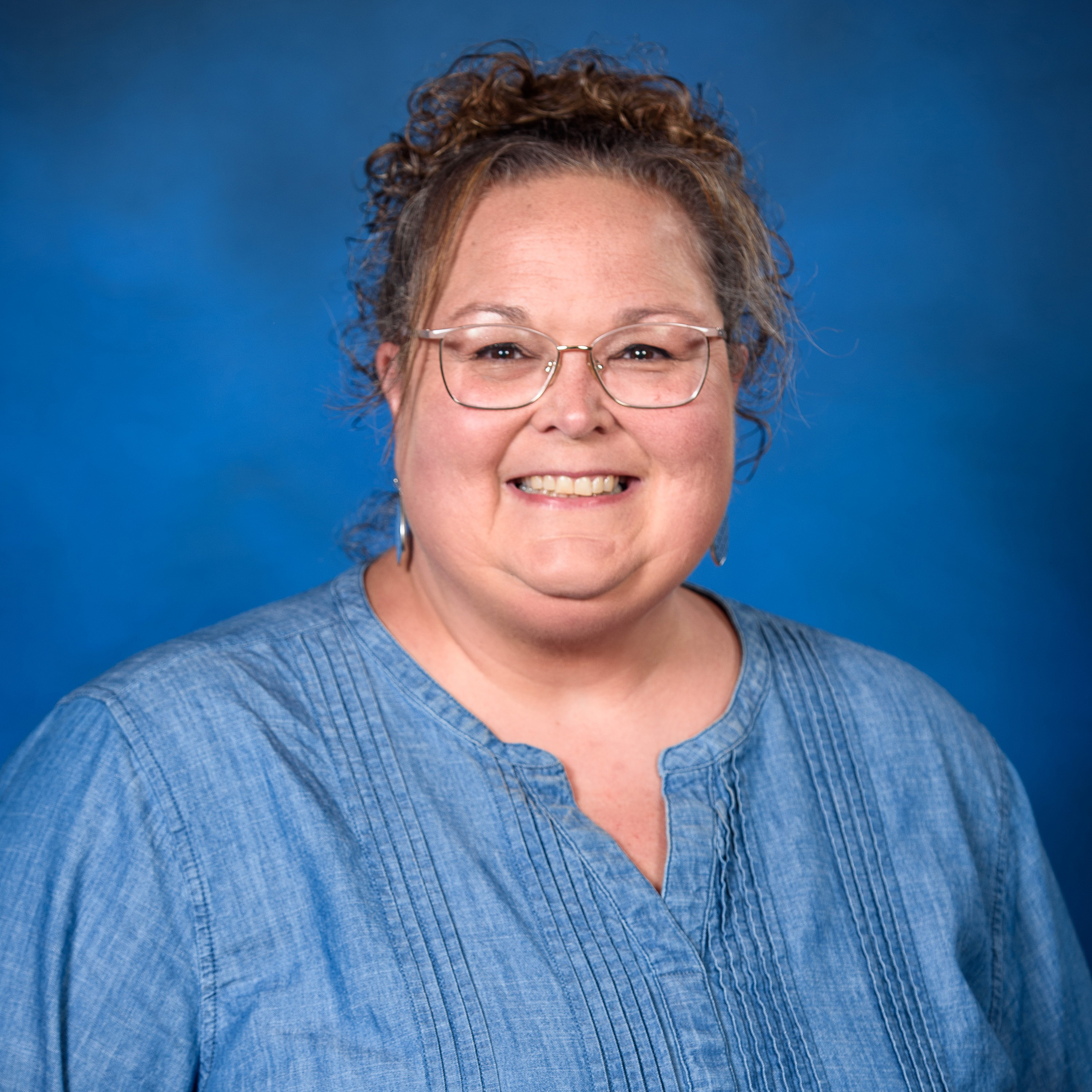 Headshot of Stephanie Smith