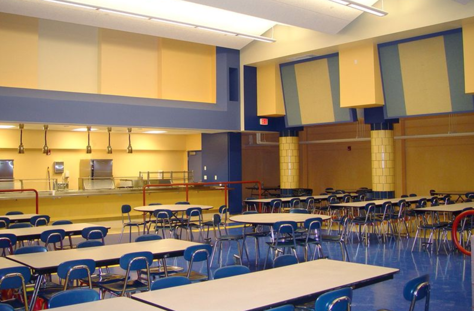 Photo of the CFHS cafeteria.