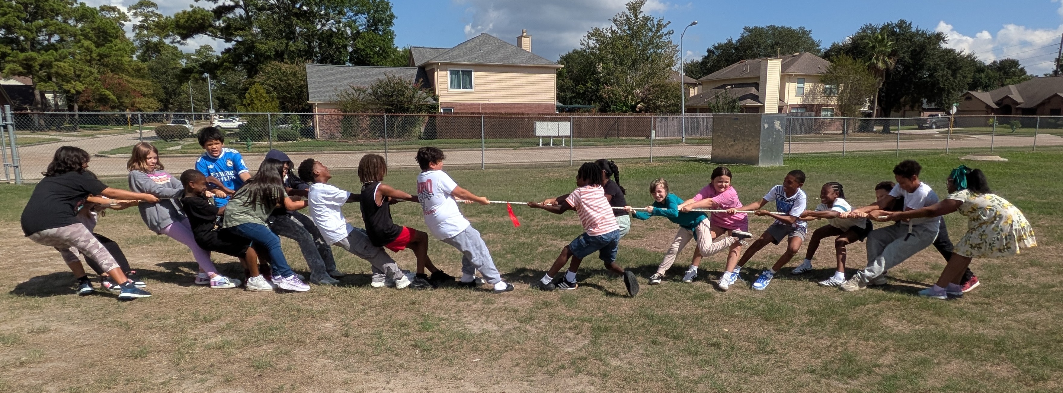5th grade students exploring forces with tug of war