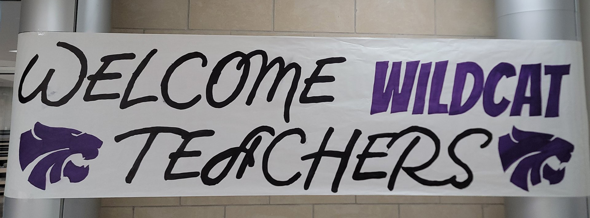 Welcome Back Wildcat Teachers sign.