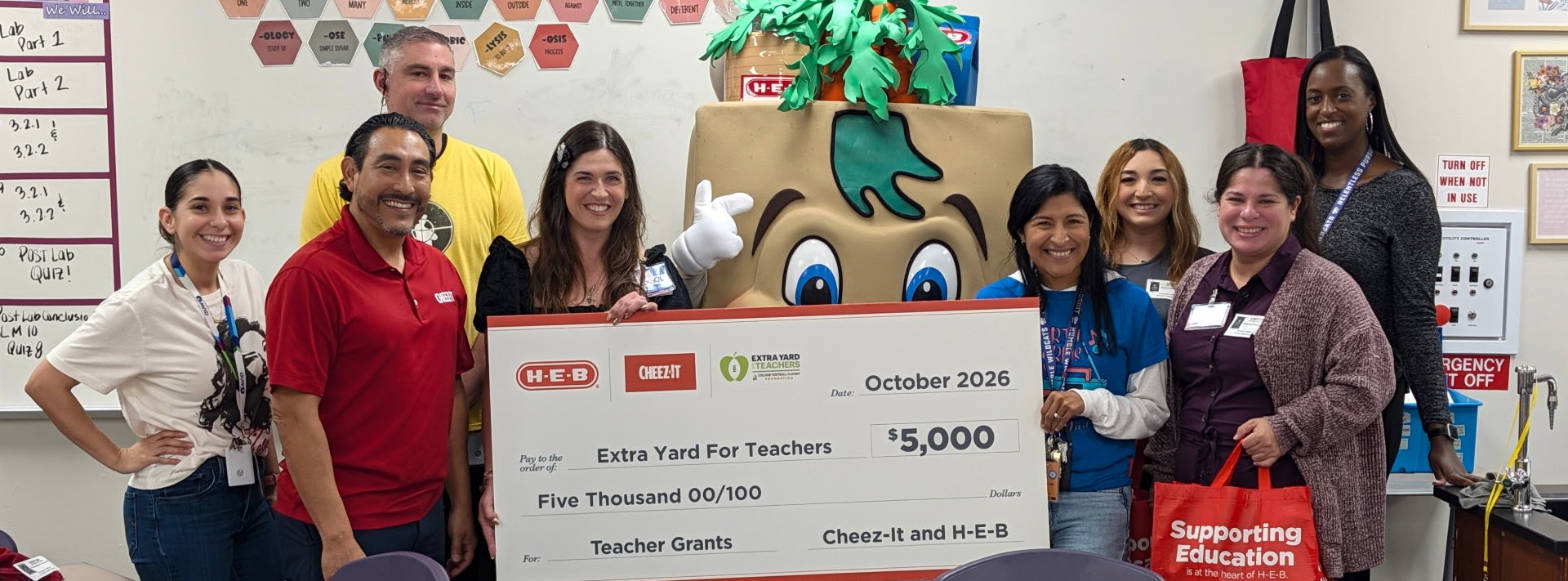 Congratulations to Biology teacher Sara Morgan on winning the HEB Extra Yard for Teachers Grant.