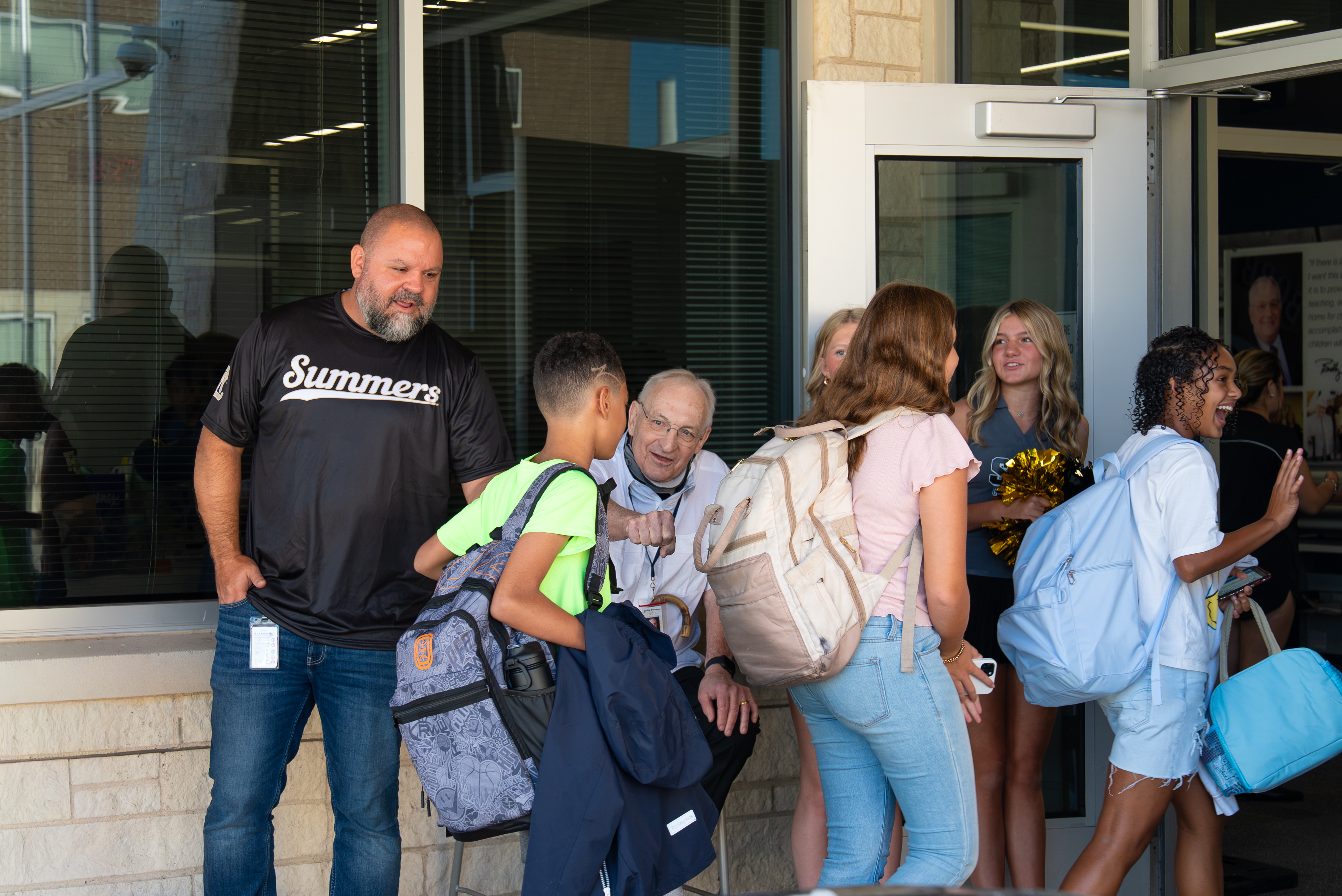 Students walking in to Bobby Summers on the first day of school