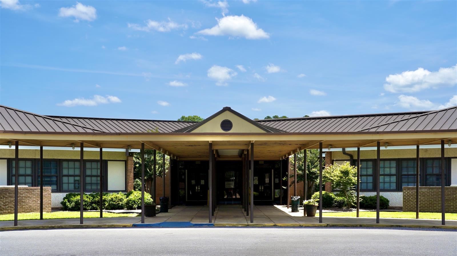 Pinecrest Elementary School Building Entrance