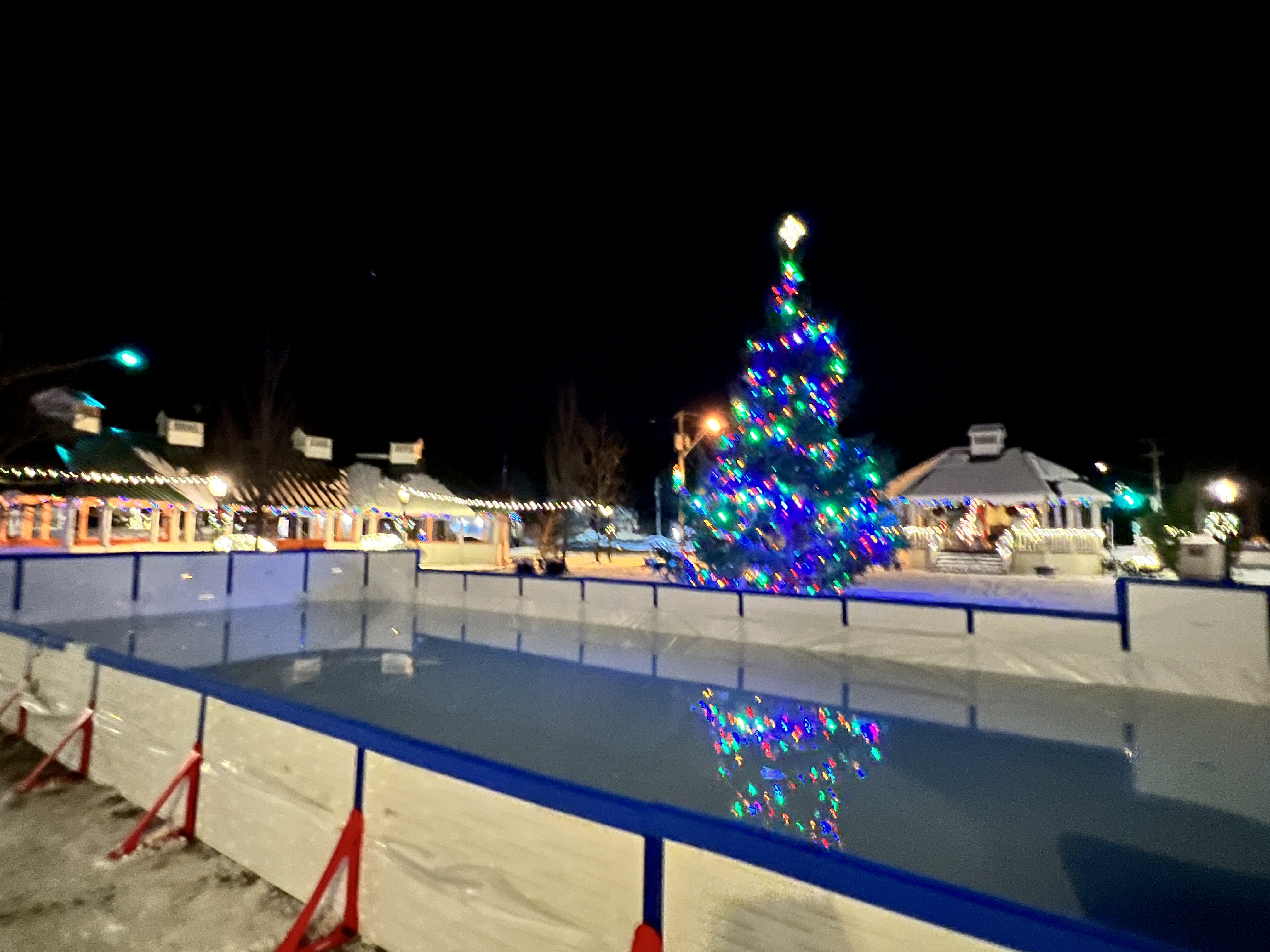 2022 New Hancock Holiday Ice Rink Opens