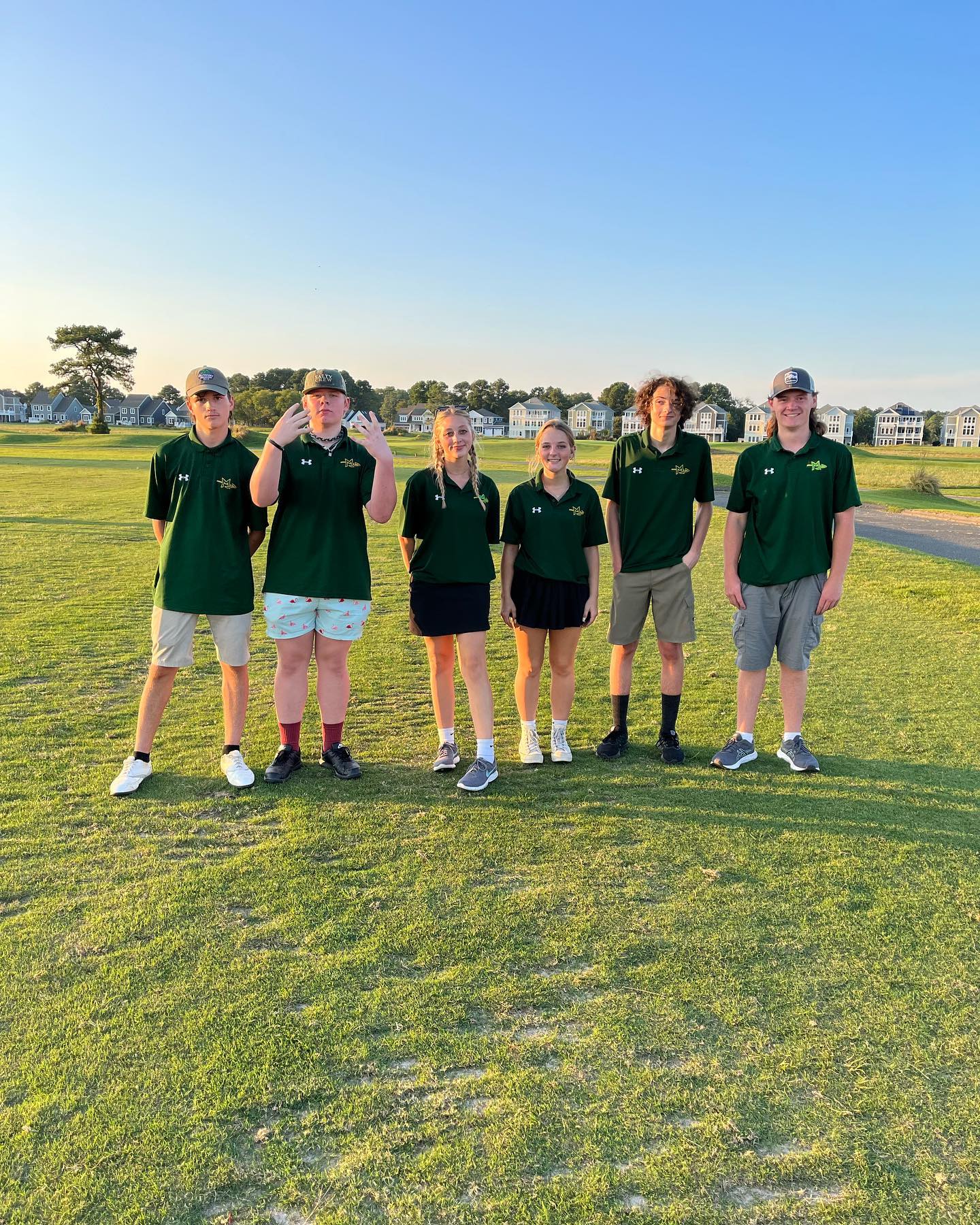 Picture of the 2022 Mardela High Golf team