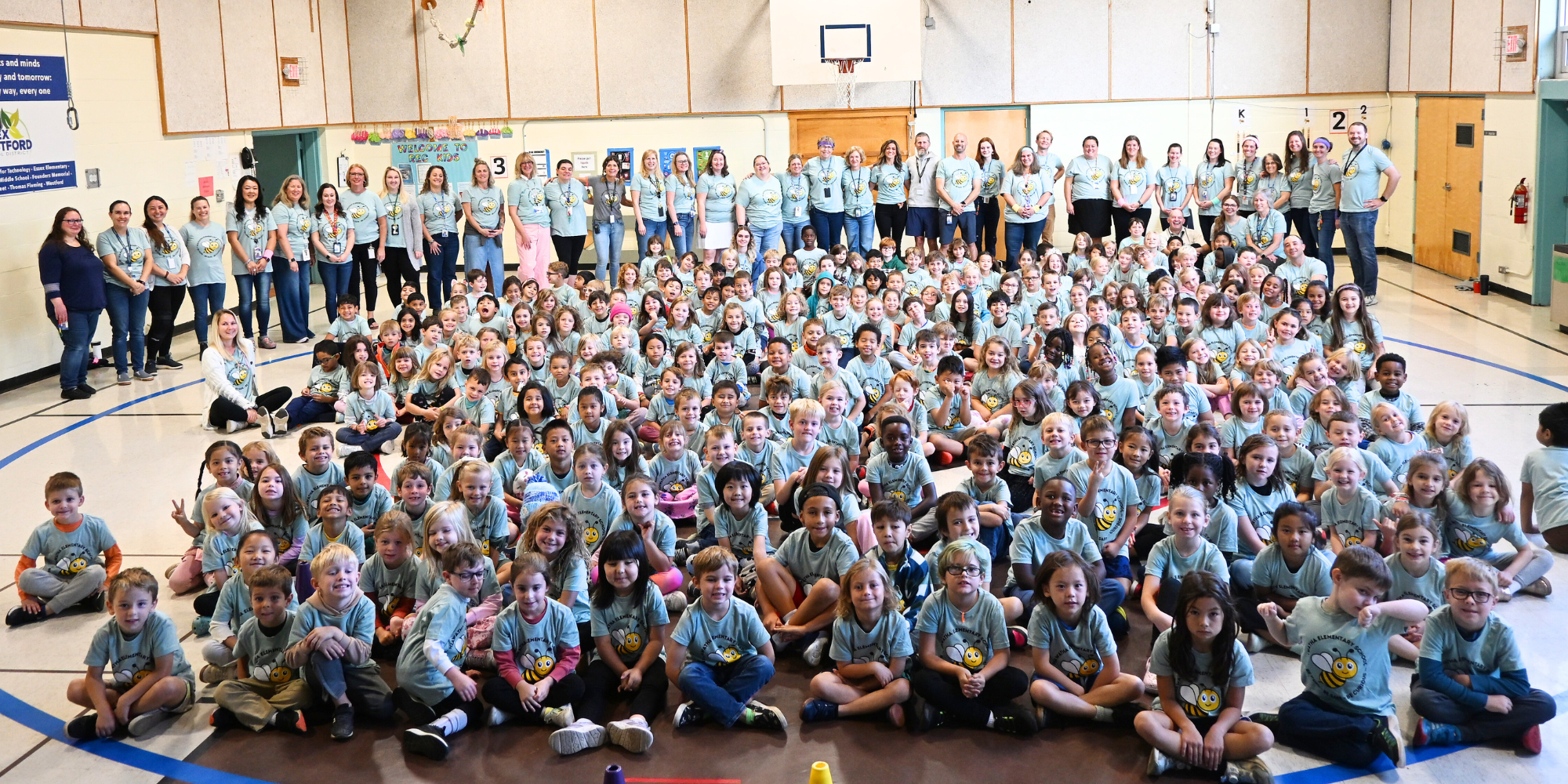 Hiawatha students and staff in the gym
