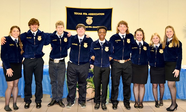 group of ffa members posing