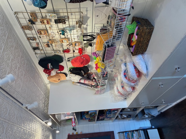 Bloom Closet