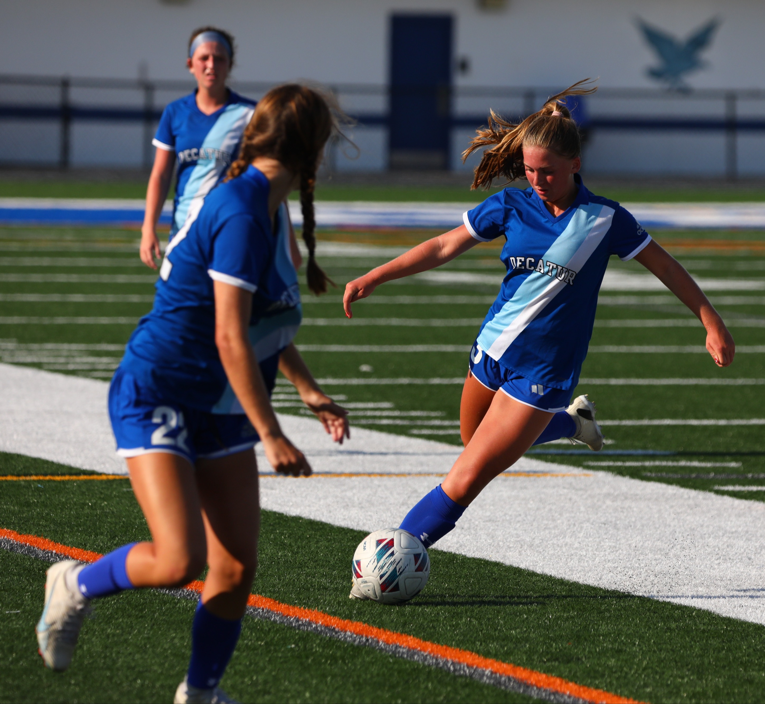 JV girls on field