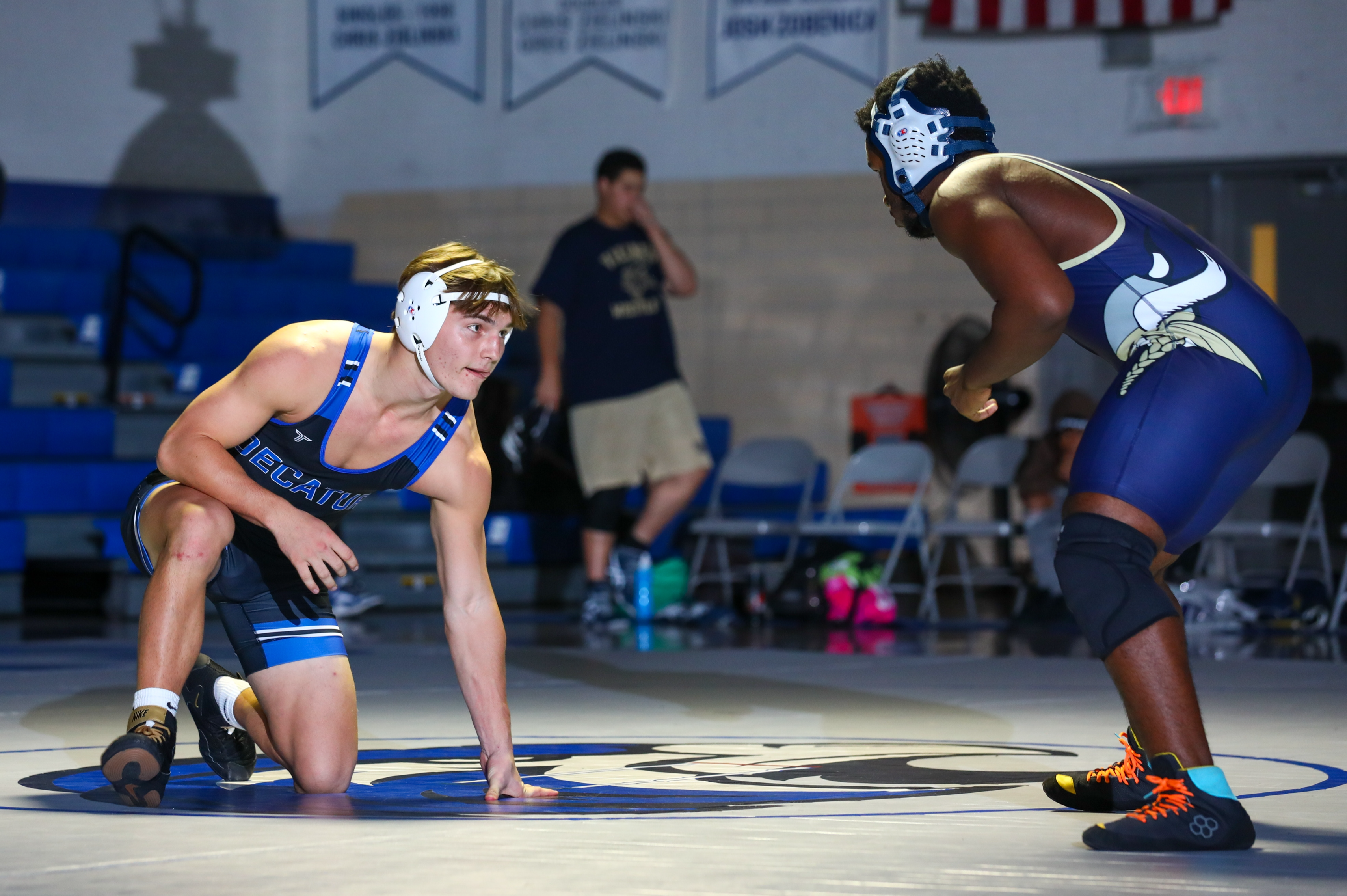 wrestlers at the start