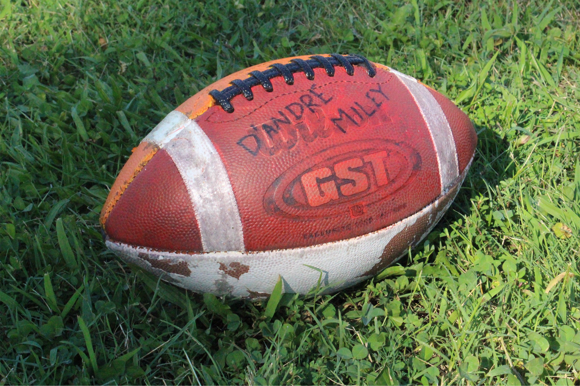 2007 Loudon Football Battle of the Bridge footBall