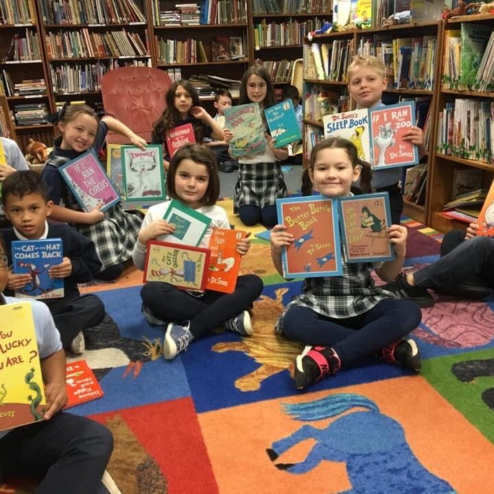 Studnets in libraries